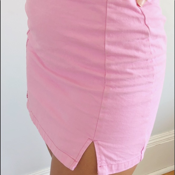 Brandy Melville pink skirt - Picture 2 of 2